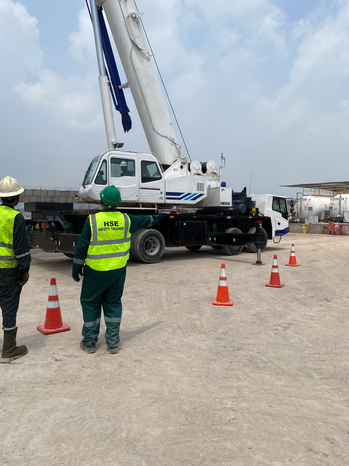 Basic Lifting & Rigging and Manual Handling Training